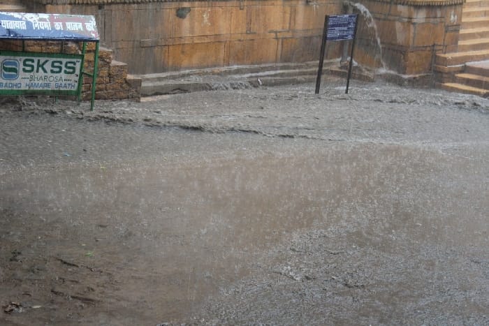 heavy rainfall in jaisalmer creates flood like situation 
