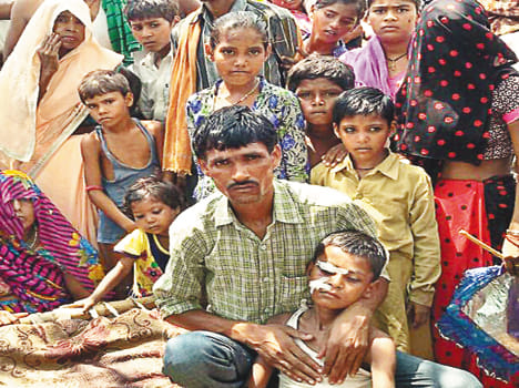 school jeepcollsion with dcm, 18 child injured