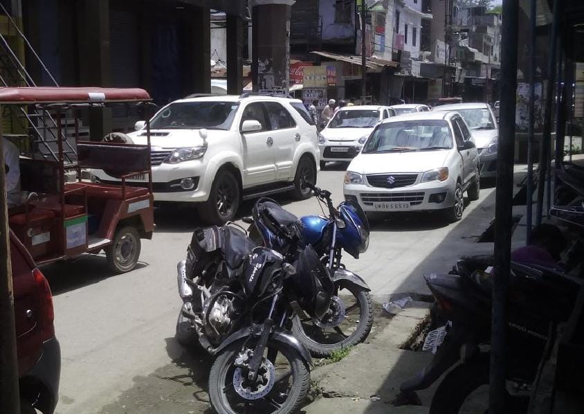 The traffic of the city's markets has made the people suffer