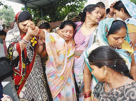 after altercation with husband wife hanged herself