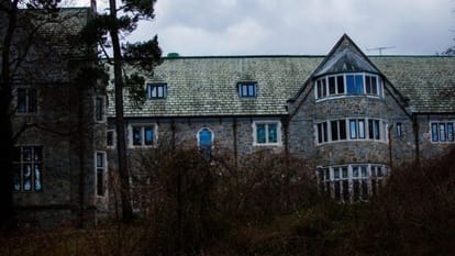  Russia-America face-to-face diplomatic complexes