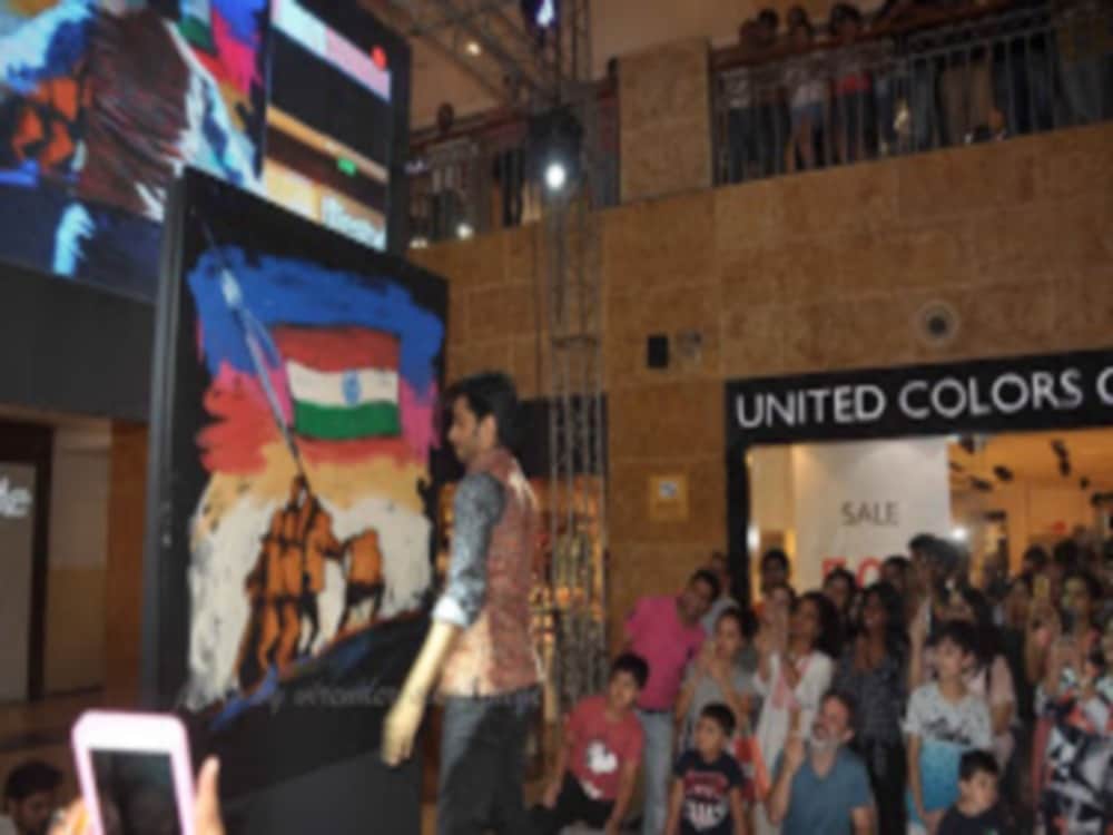 vilas nayak incredible speed painting live performance 