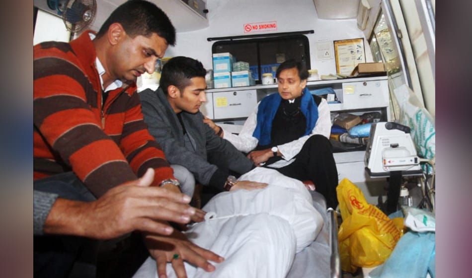 big exposure in sunanda pushkar death case, one of her family member deletes her mobile data