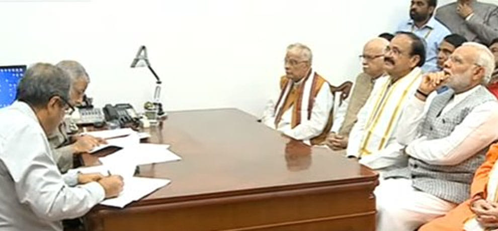 for nomination of Vice president candidate venkaiah naidu leaves from home in delhi
