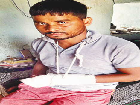 Seeks beaten in checking