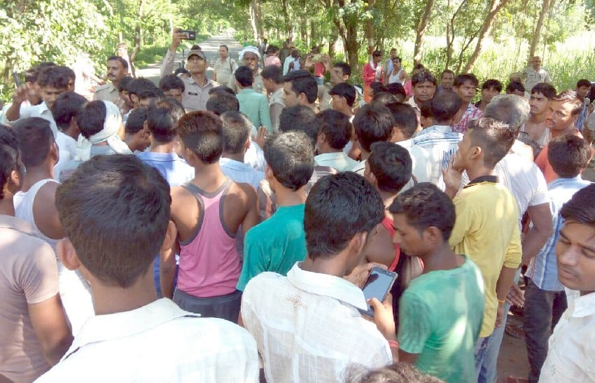 From the killing of the cattle of cattle Angry villagers blocked road