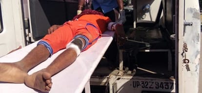 kanwar yatri loaded jeep met with accident in faizabad
