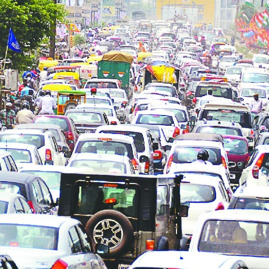 highway and delhi road close