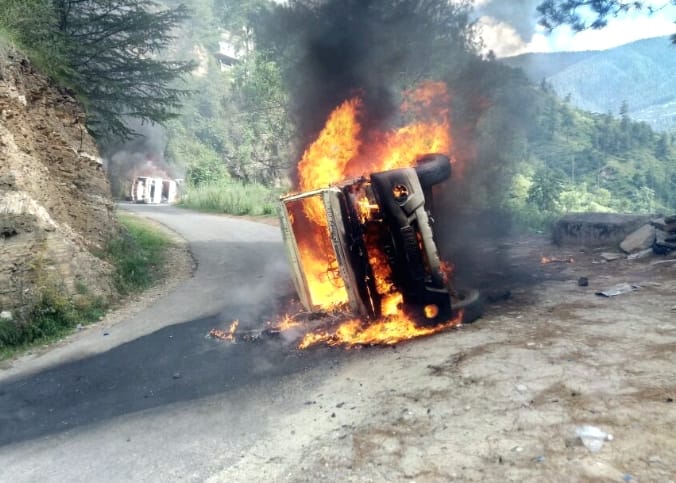 People set fire in Kotkhai Police Station.