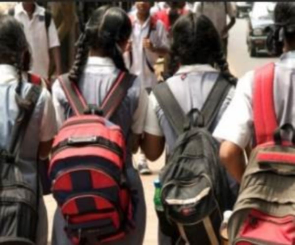 after teacher scolding four minor girls abscond from school