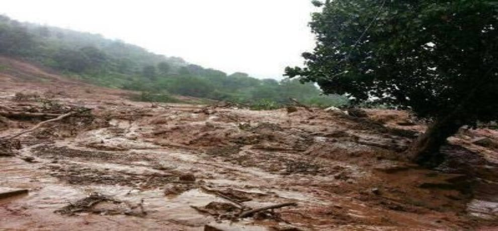 due to heavy rain situation is like flood, more than 100 are dead