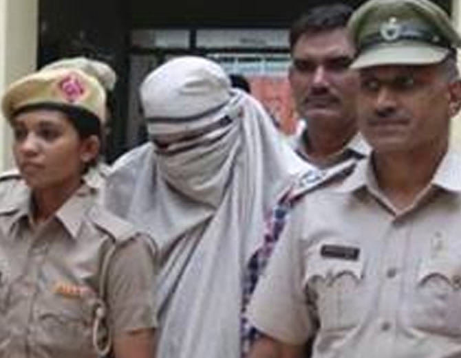 haryana housing board colony sex racket busted