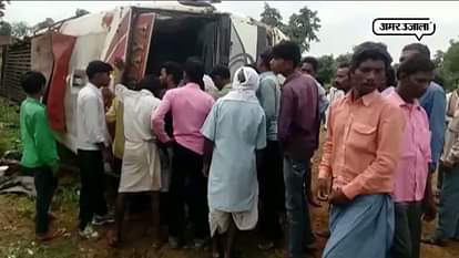 BUS ACCIDENT IN SONBHADRA, 1 DEAD 20 INJURED