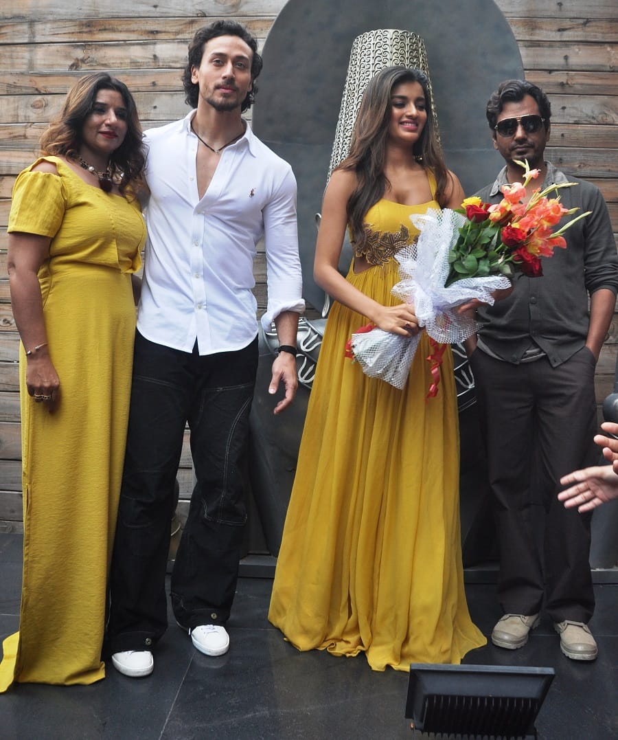 star cast of movie  Munna Michael meets fans in jaipur 