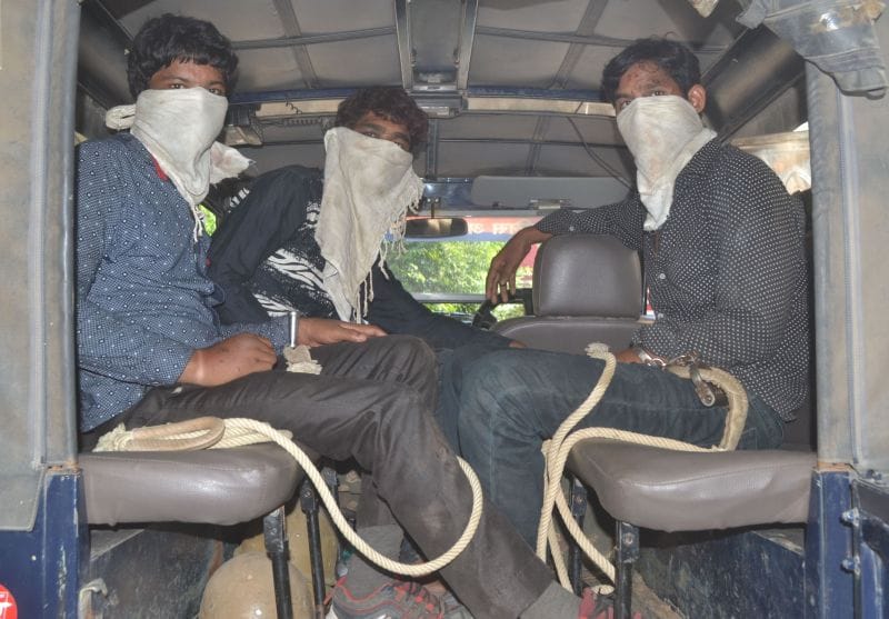 मिस्त्री से लूट करने वाले तीन लोग पकड़े