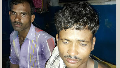 loot in a moving train near Etawah
