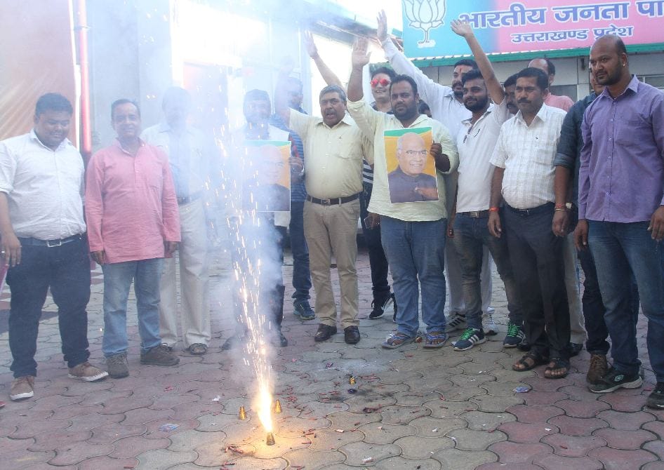 bjp workers celebrate victory of ramnath kovind as president of india 