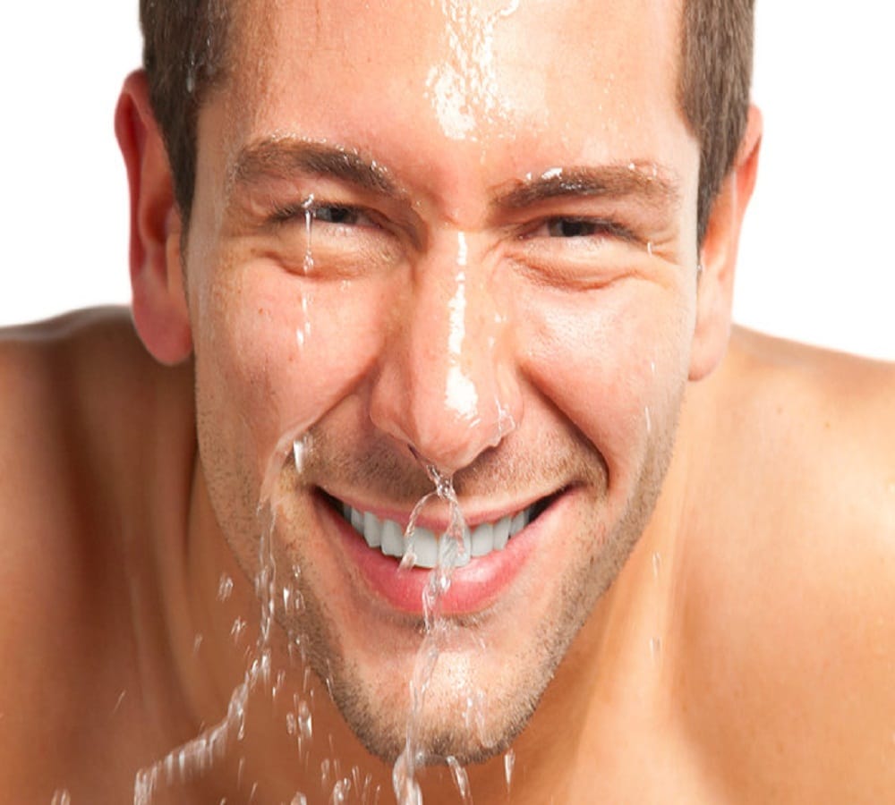 Beauty tips for men in monsoon season 