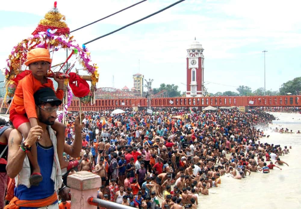 mahashivratri is symbol of lord shiva and pilgrims