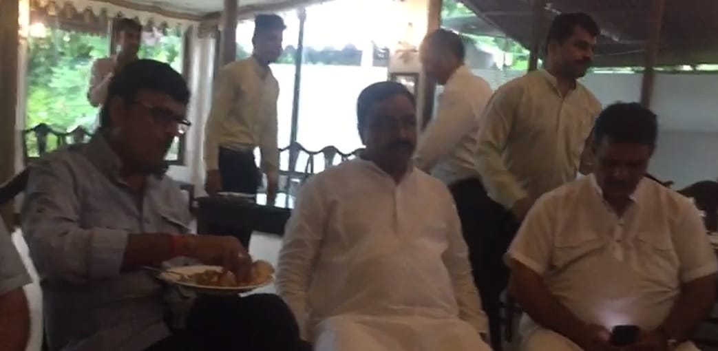 a video viral on social media, where minister and mla express his views on cbi probe
