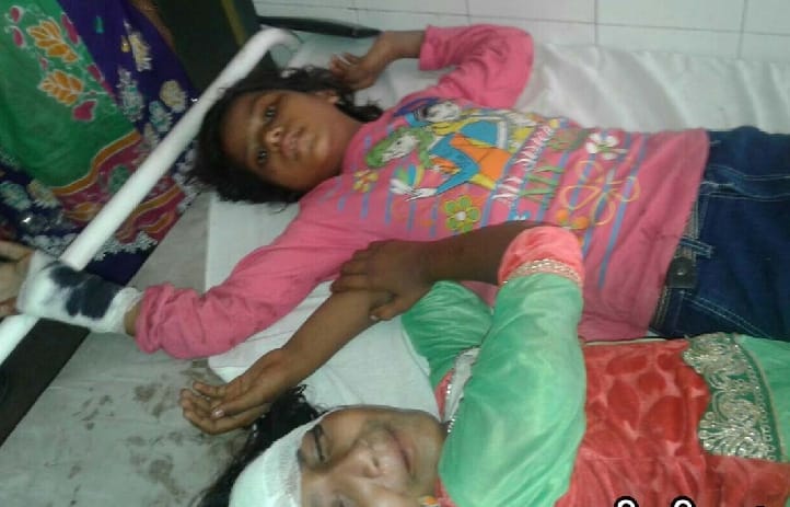 20 injured passengers, teenager dies