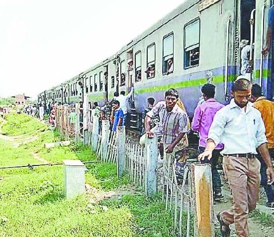 Passenger train standing on the gate due to brake jam