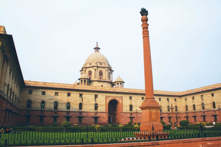 Rashtrapati Bhavan stands on a 330-acre estate and the building itself covers an area of five acres.