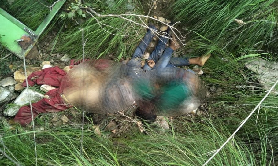28 People Killed in Rampur Bus Accident, live Photos.