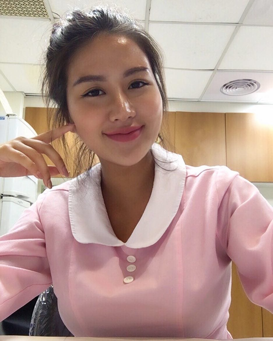 taiwani nurse carina linn posts hot photos on social media get viral over internet