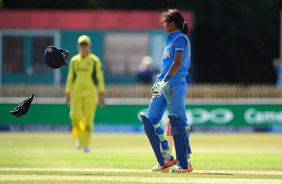 harmanpreet scolds deepti before celebrating her century