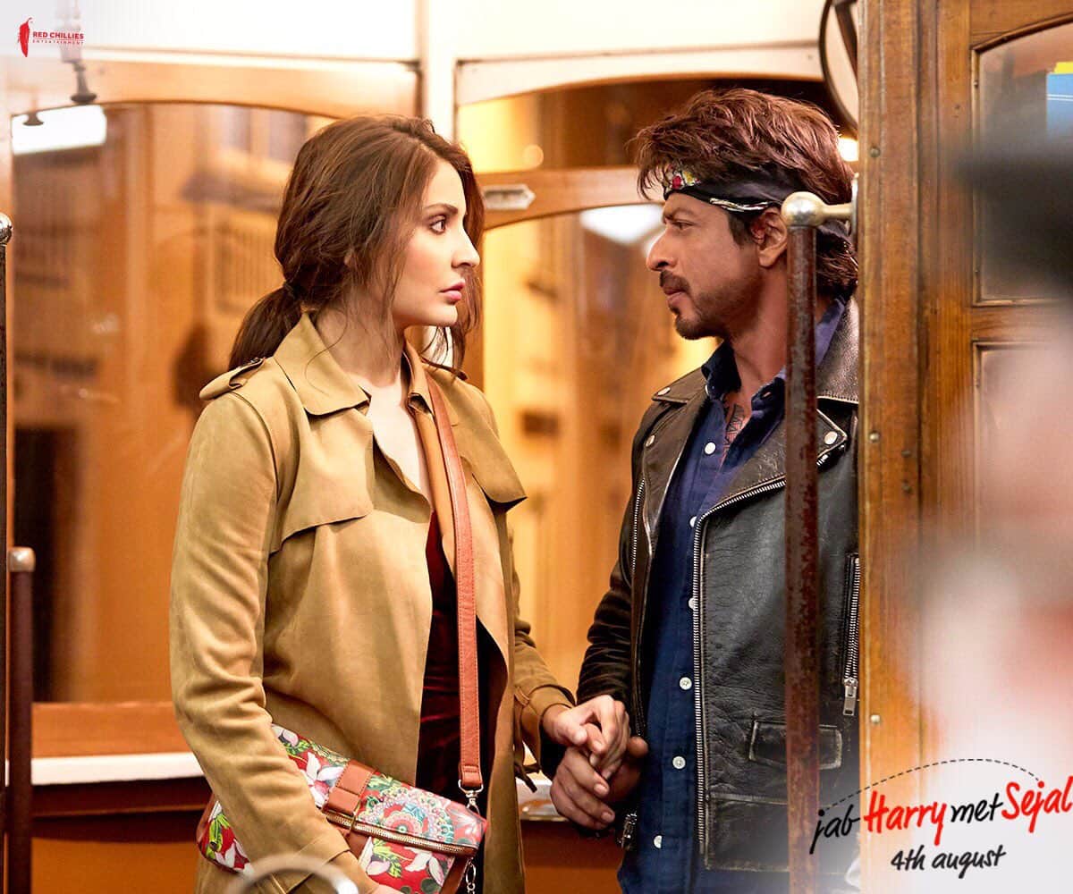 Shah Rukh Khan refunds to the distributors of his film Jab Harry Met Sejal