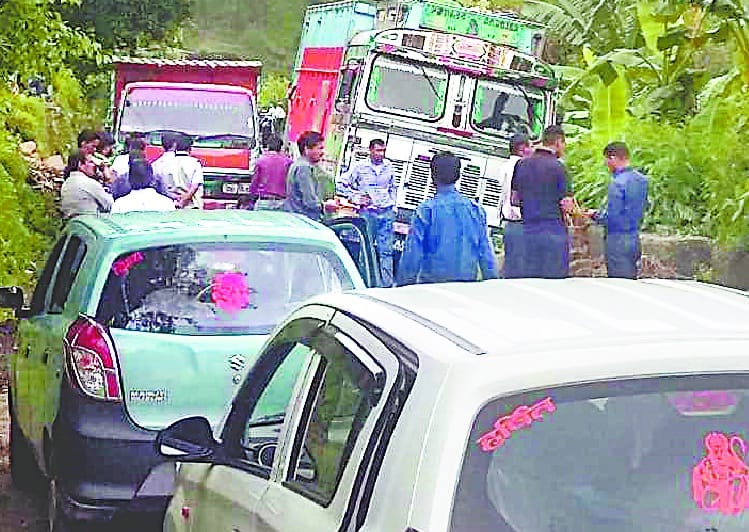 Bediag-Haldwani route remained closed for three hours