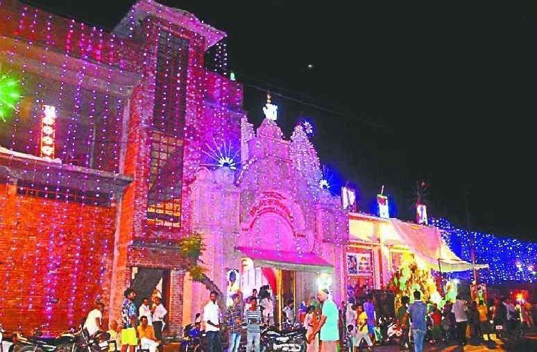 Shivaratri today, decorated pagoda
