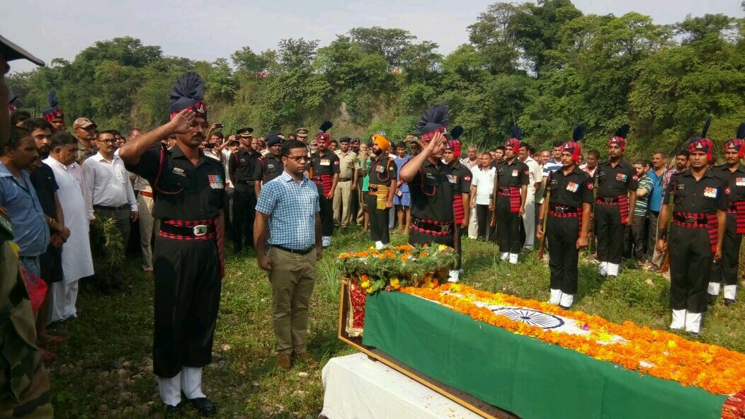 Himachali Martyr Shashi Kumar Cremation at Hamirpur.