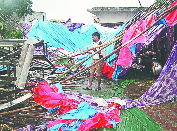30 people injured in accident