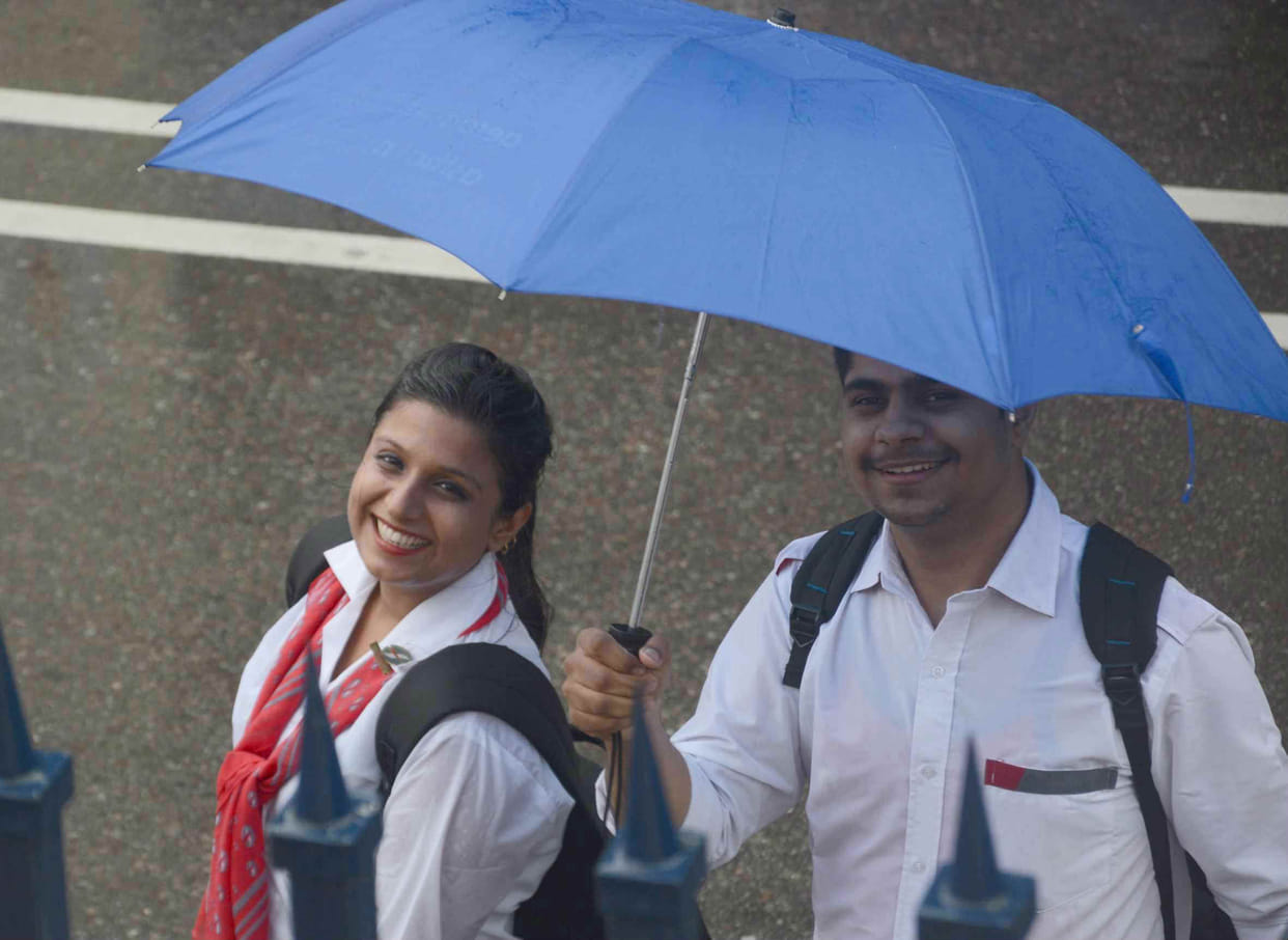 alert of heavy rainfall in western UP