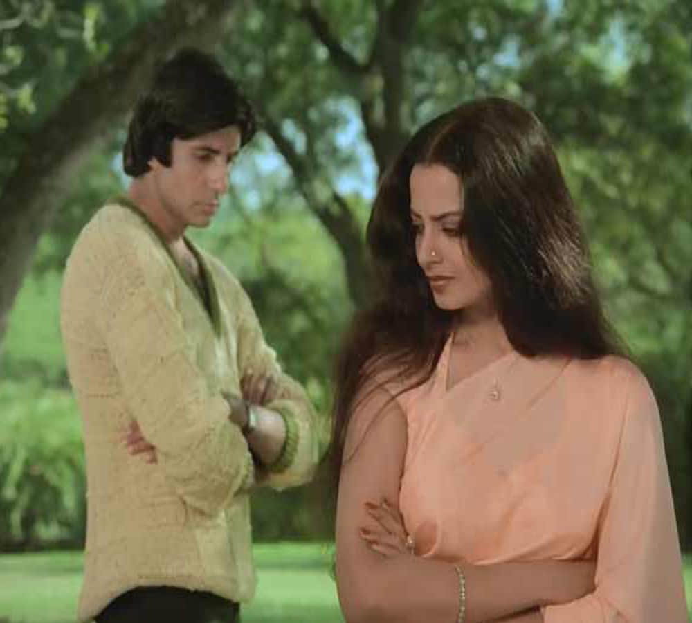 Rekha Birthday Know About Actress Untold Love Story With Amitabh Bachchan