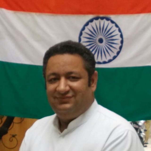 vishal kapoor got Paris Appreciation Award