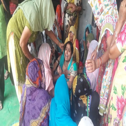 Pakistan snatched the happiness of this family, you will also cry by seeing pictures