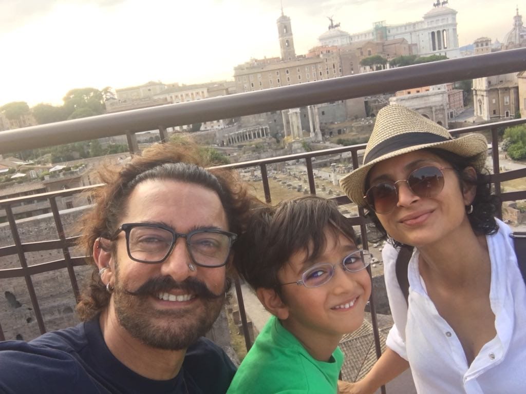 Aamir Khan share his last day pic in Rome with wife Kiran Rao and son Azad