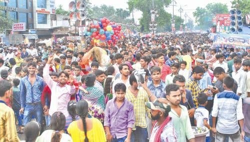 kailash mela in agra root diverted for easy traffic