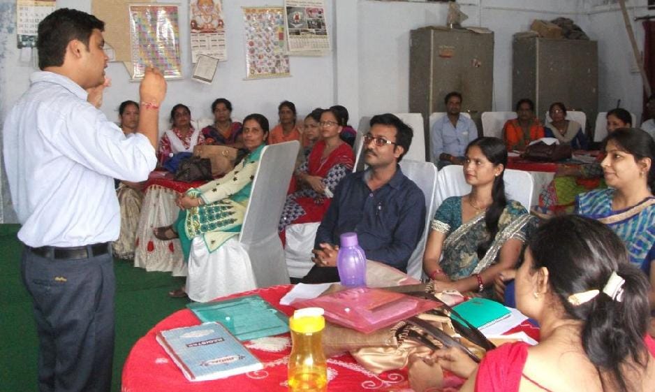 11 lakh teachers without Diploma in Elementary Education likely to loose job