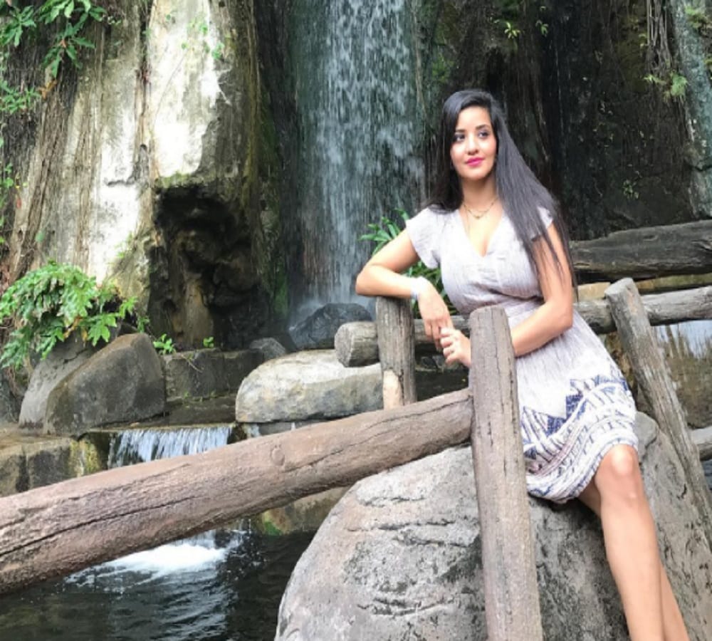 Big Boss fame Monalisa enjoying vacation in Malaysia with hubby Vikrant 