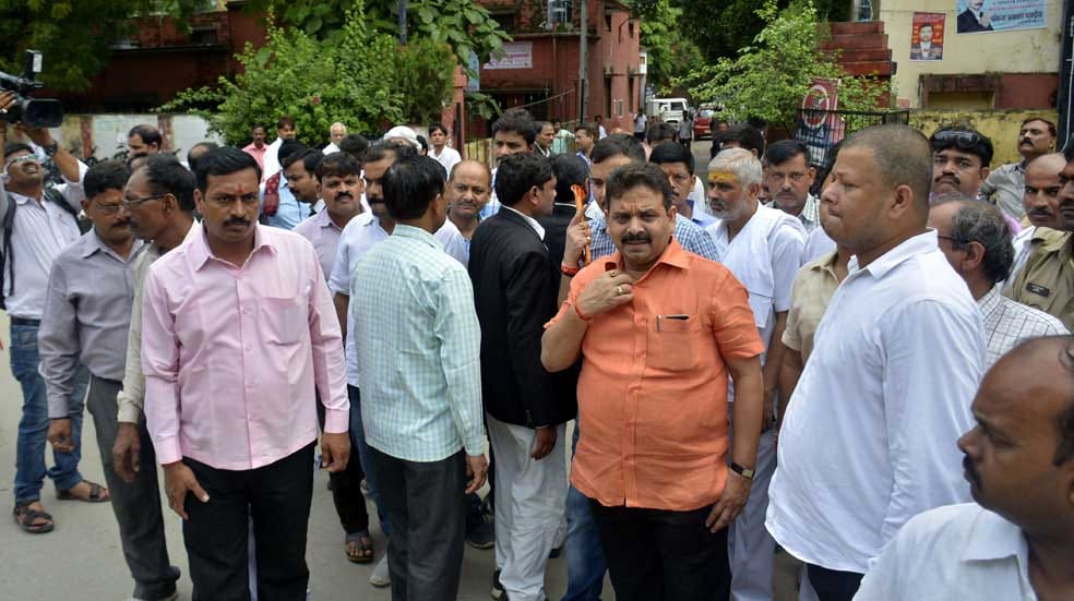 BJP MLA ravindra jaiswal comment on varuna corridor 