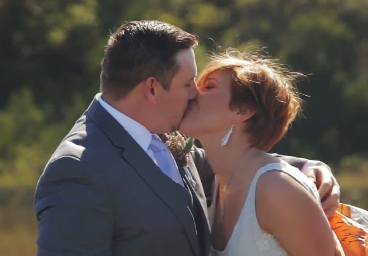 Bride big reveal in t-rex costume will melt your heart