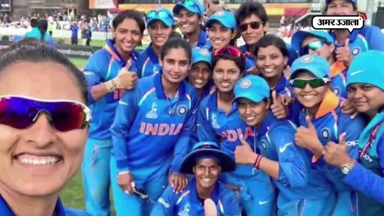 महिला टीम