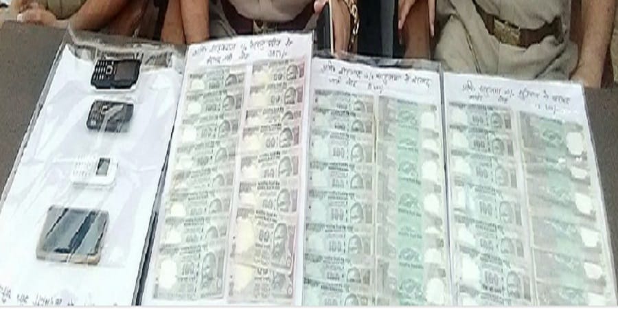 Three arrested including former member, 25 thousand fake notes recovered