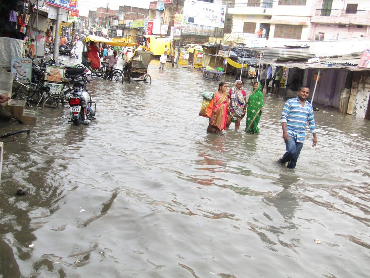 Rain-drained drains, water on roads