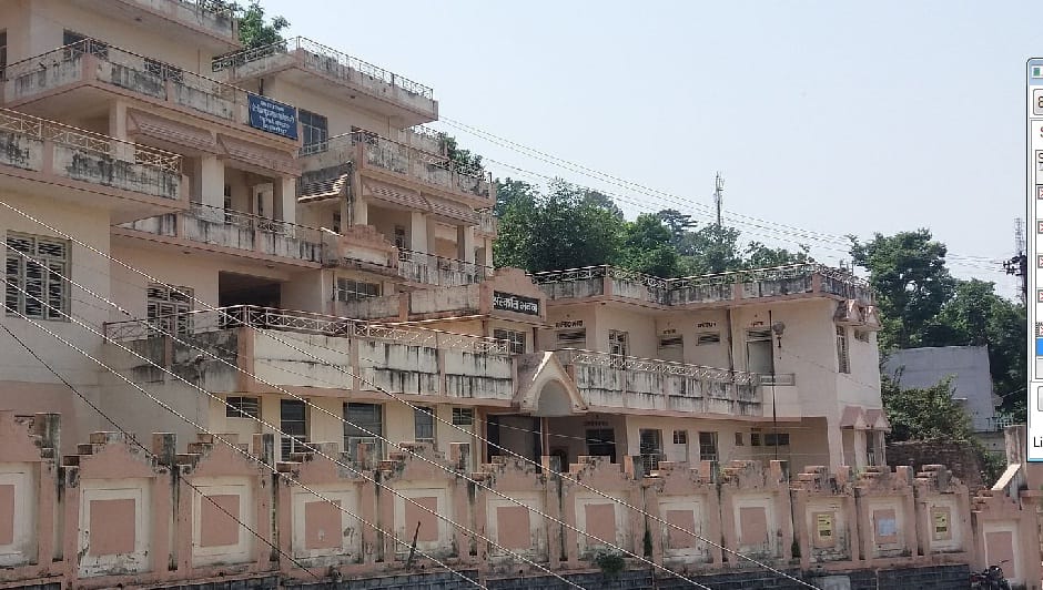 Threatened Bhatkhande College