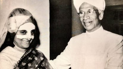 Indira Gandhi had continued to speak even on the nose break
